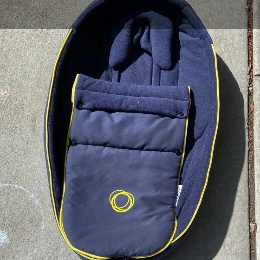 Bugaboo Bee Cocoon special edition navy